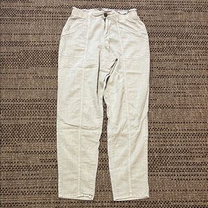 Old Navy Women's Light Tan Chinos